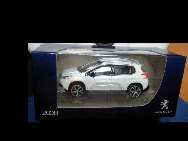 Modell Peugeot 2008  aus Zubehör-Shop Peugeot