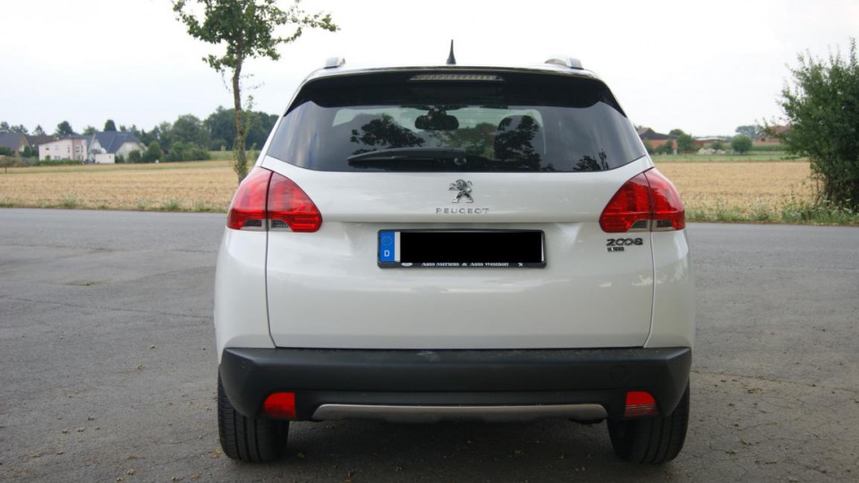 Peugeot 2008 1,6l e-HDi 92 mit EGS6