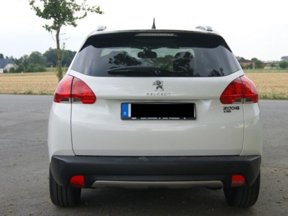 Peugeot 2008 1,6l e-HDi 92 mit EGS6